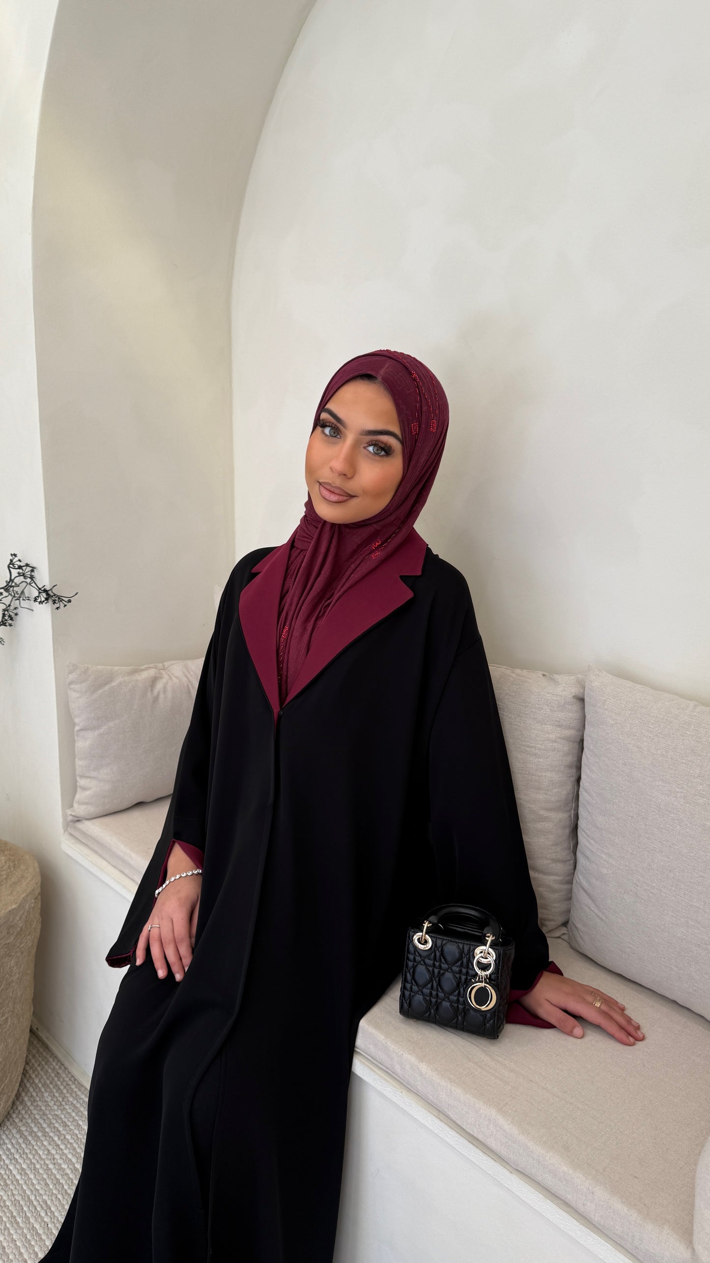 Abaya Ameera Burgundy