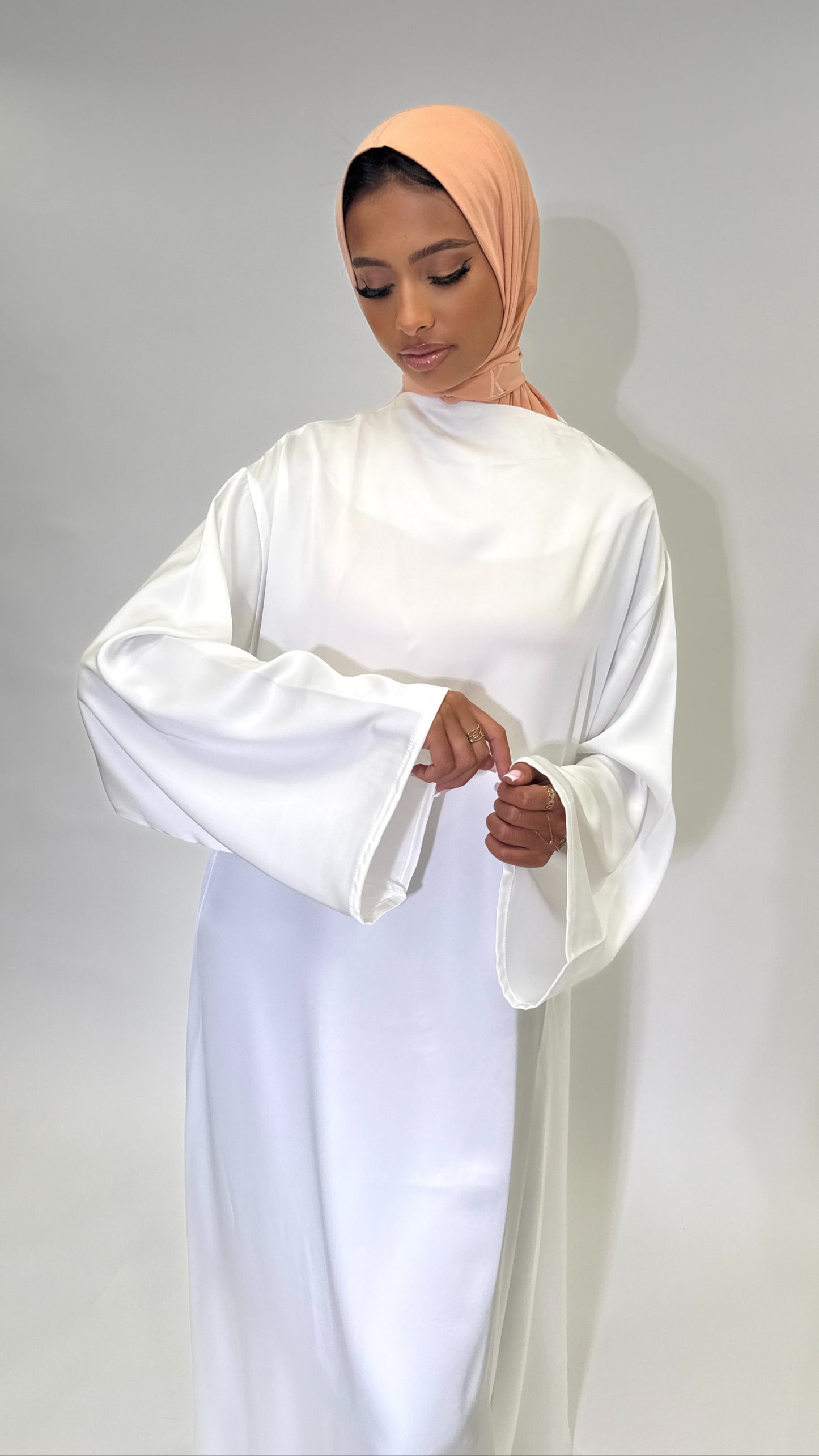 Robe Satin Premium - Blanc