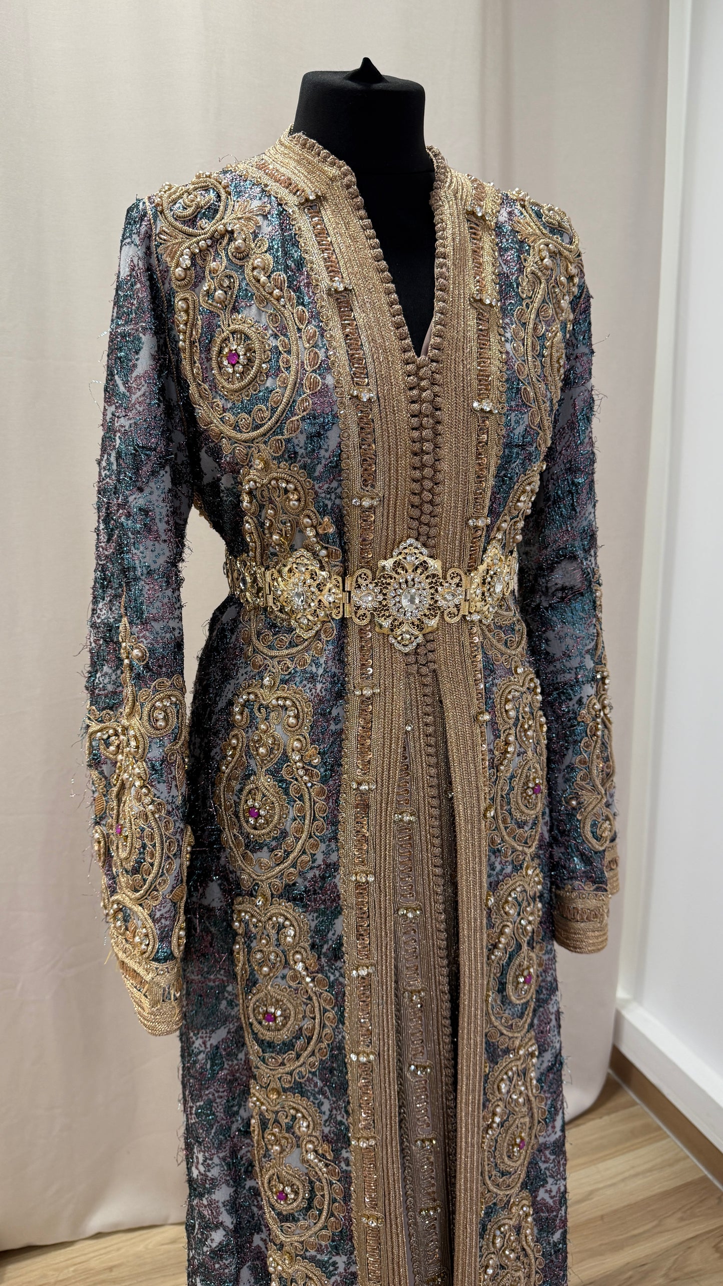 Takshita Brocard Bleu